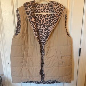 Reversible Tan Vest with Leopard Print